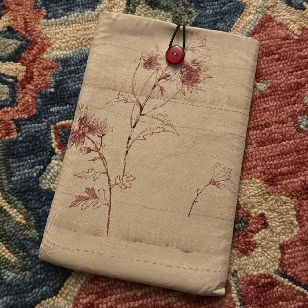 Computer case, beautiful fabric, slip in